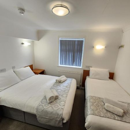 Sk Heathrow Hotel Hayes  Exterior foto